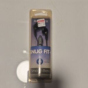 Black Snug Fit Earbuds